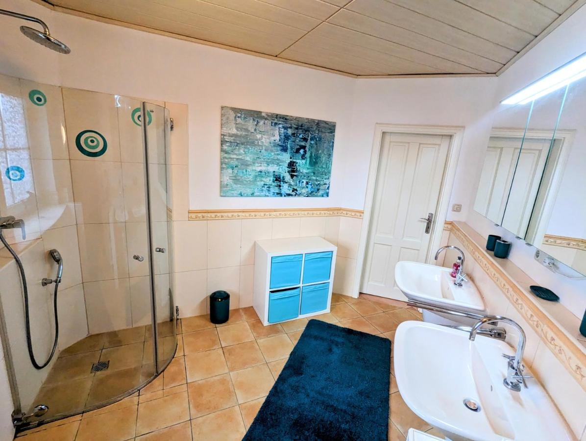 Grosse Schoenheit Mit Panoramablick Euskirchen Eksteriør billede